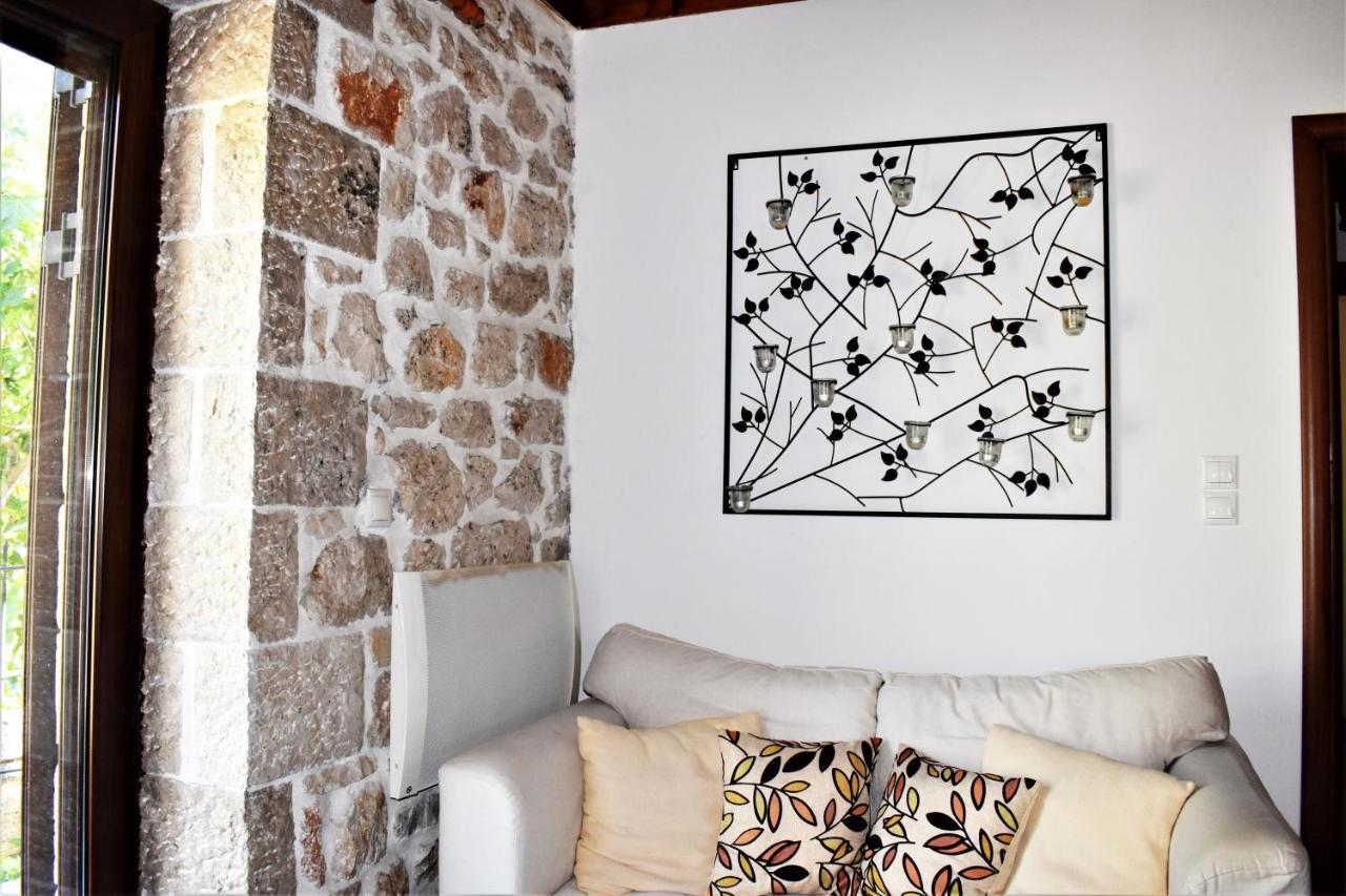 Villa Stonehouse Dome Lagadia Lagkadia Esterno foto