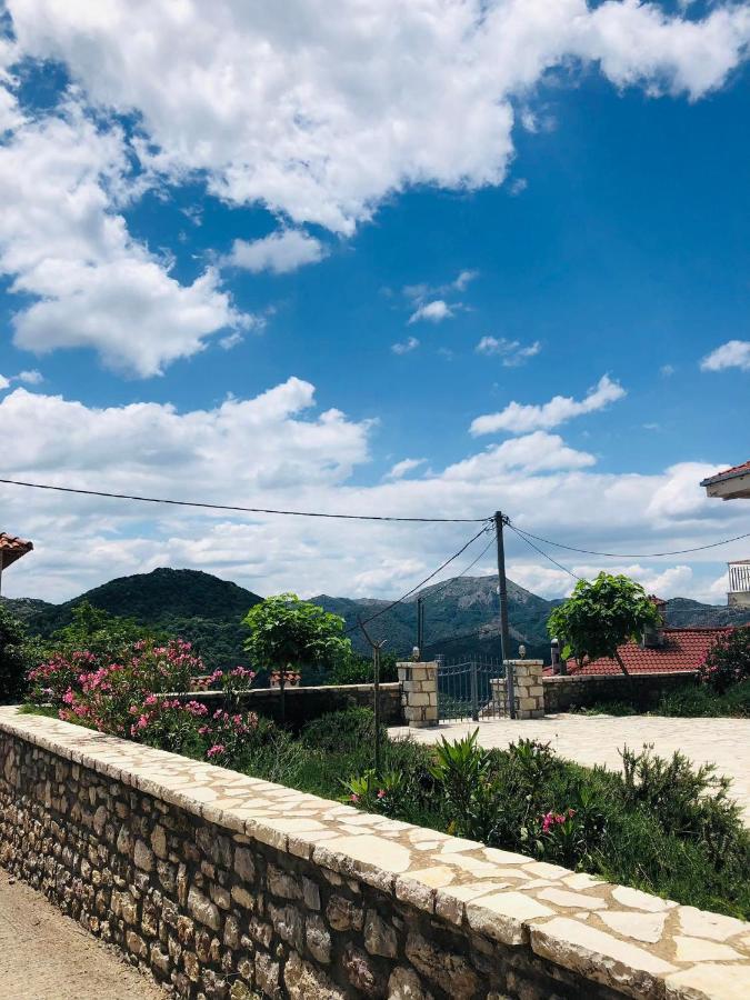Villa Stonehouse Dome Lagadia Lagkadia Esterno foto