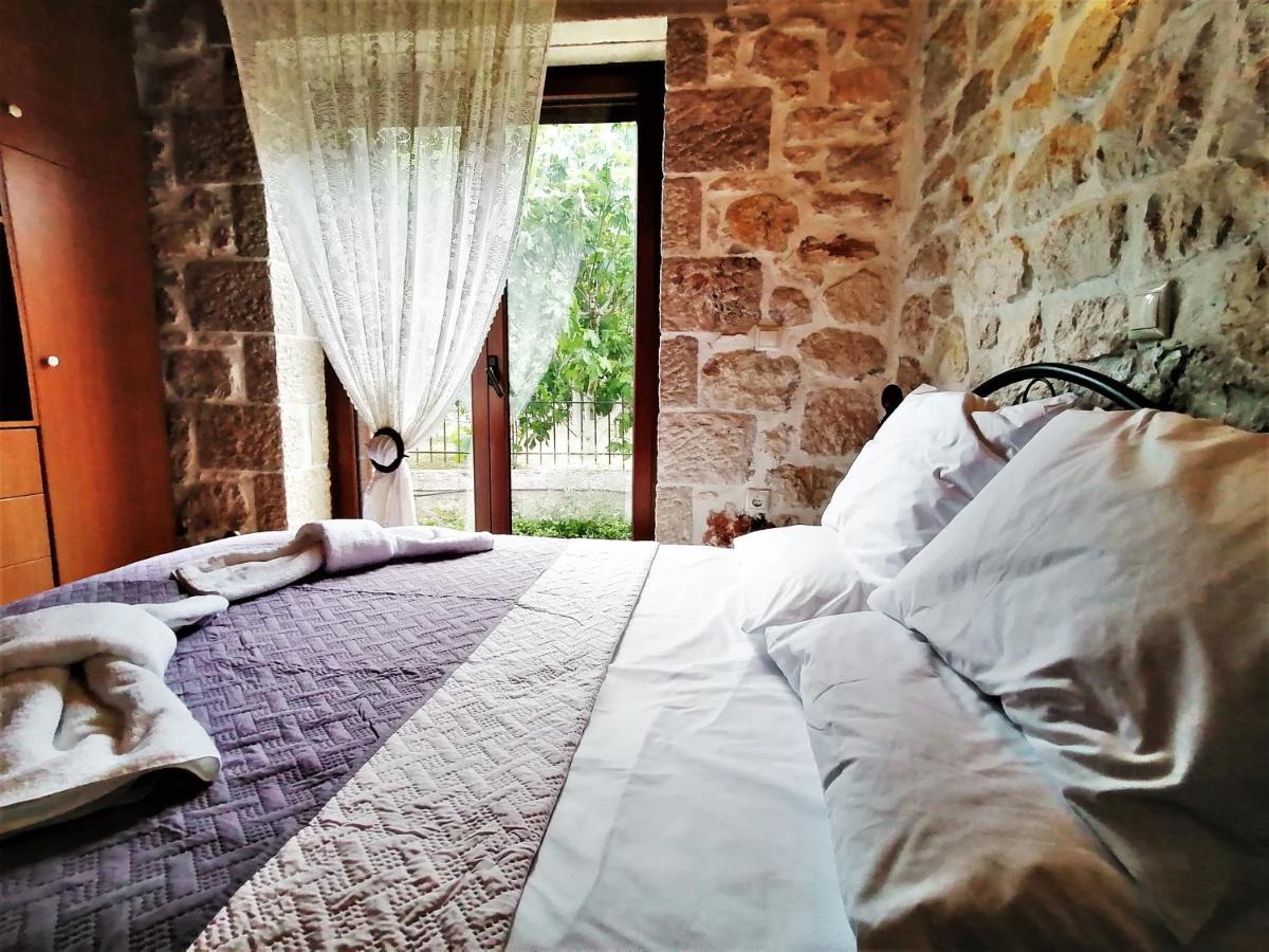 Villa Stonehouse Dome Lagadia Lagkadia Esterno foto