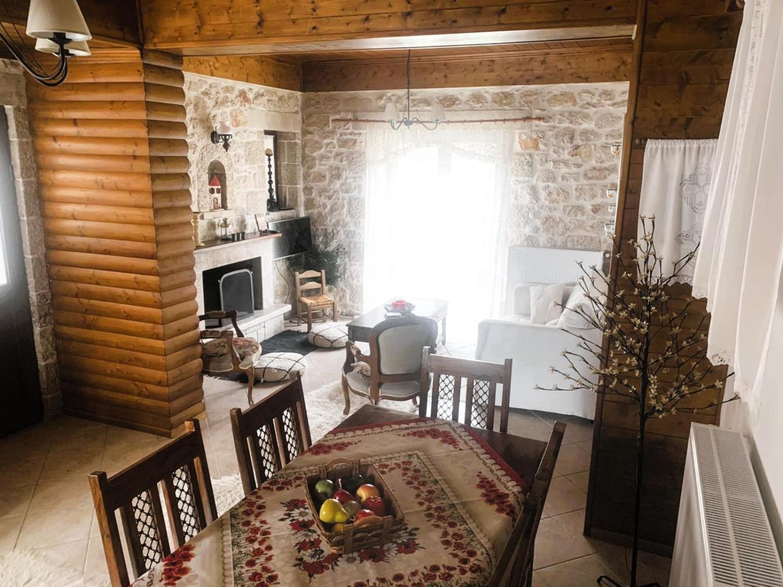 Villa Stonehouse Dome Lagadia Lagkadia Esterno foto
